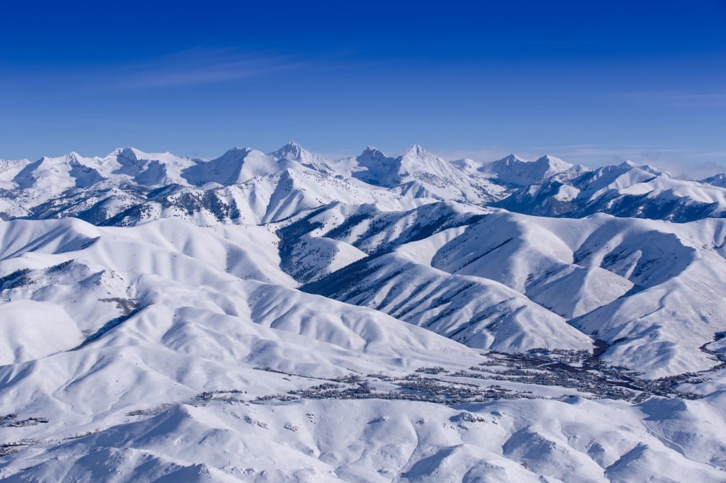 Valley Views // skier: Ray J. Gadd