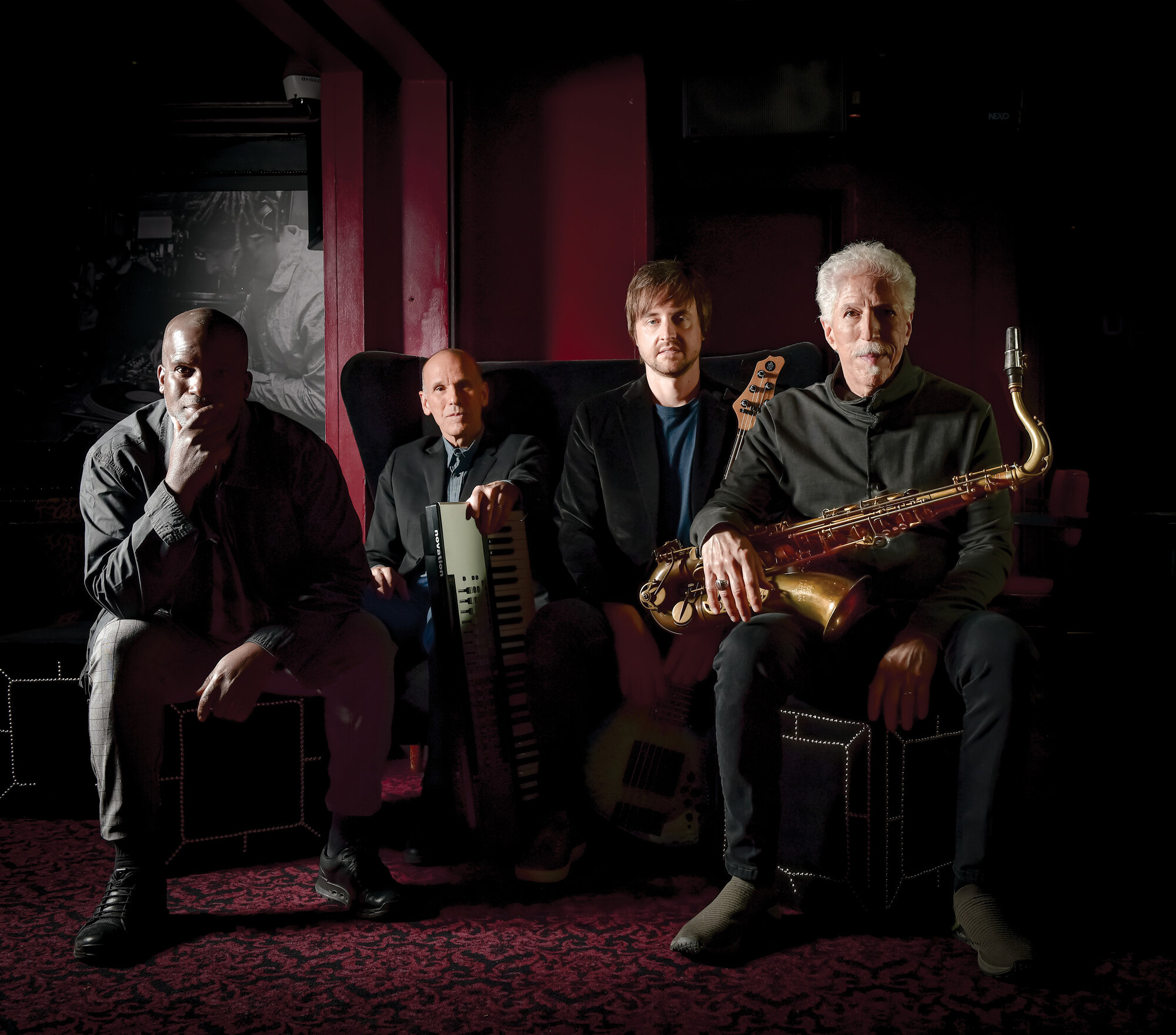 Yellowjackets © Roberto Cifarelli