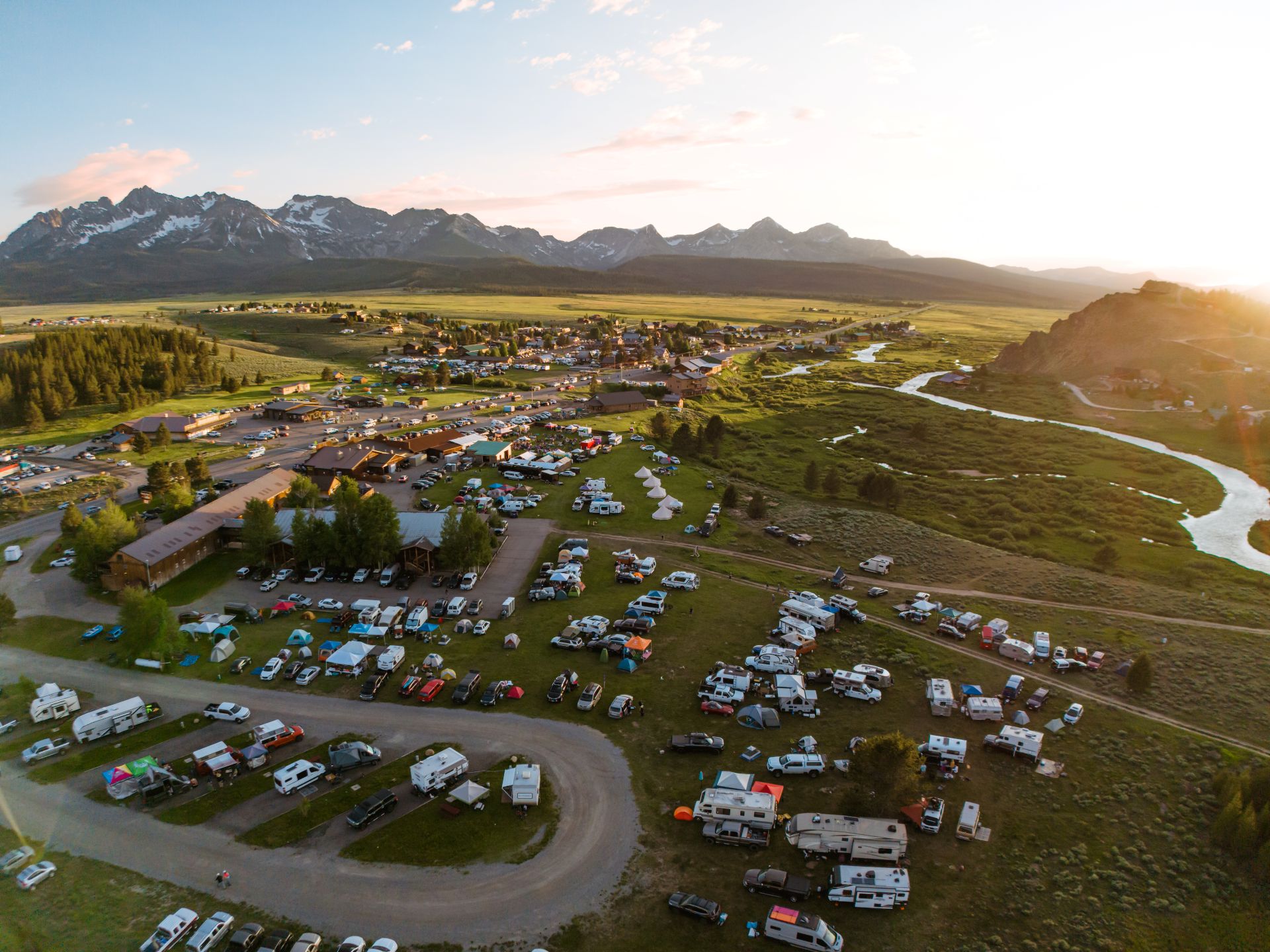 https://visitsunvalley.com/wp-content/uploads/2026/04/SVG.jpg