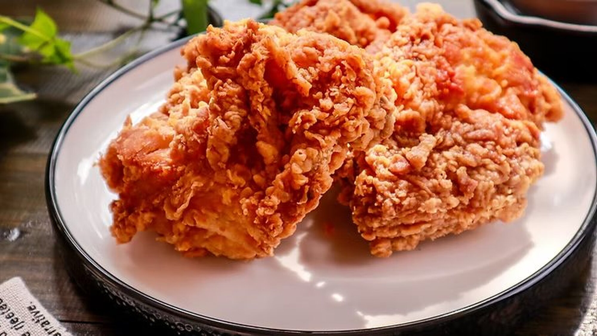 Symphony Baskets: Fried Chicken Picnic